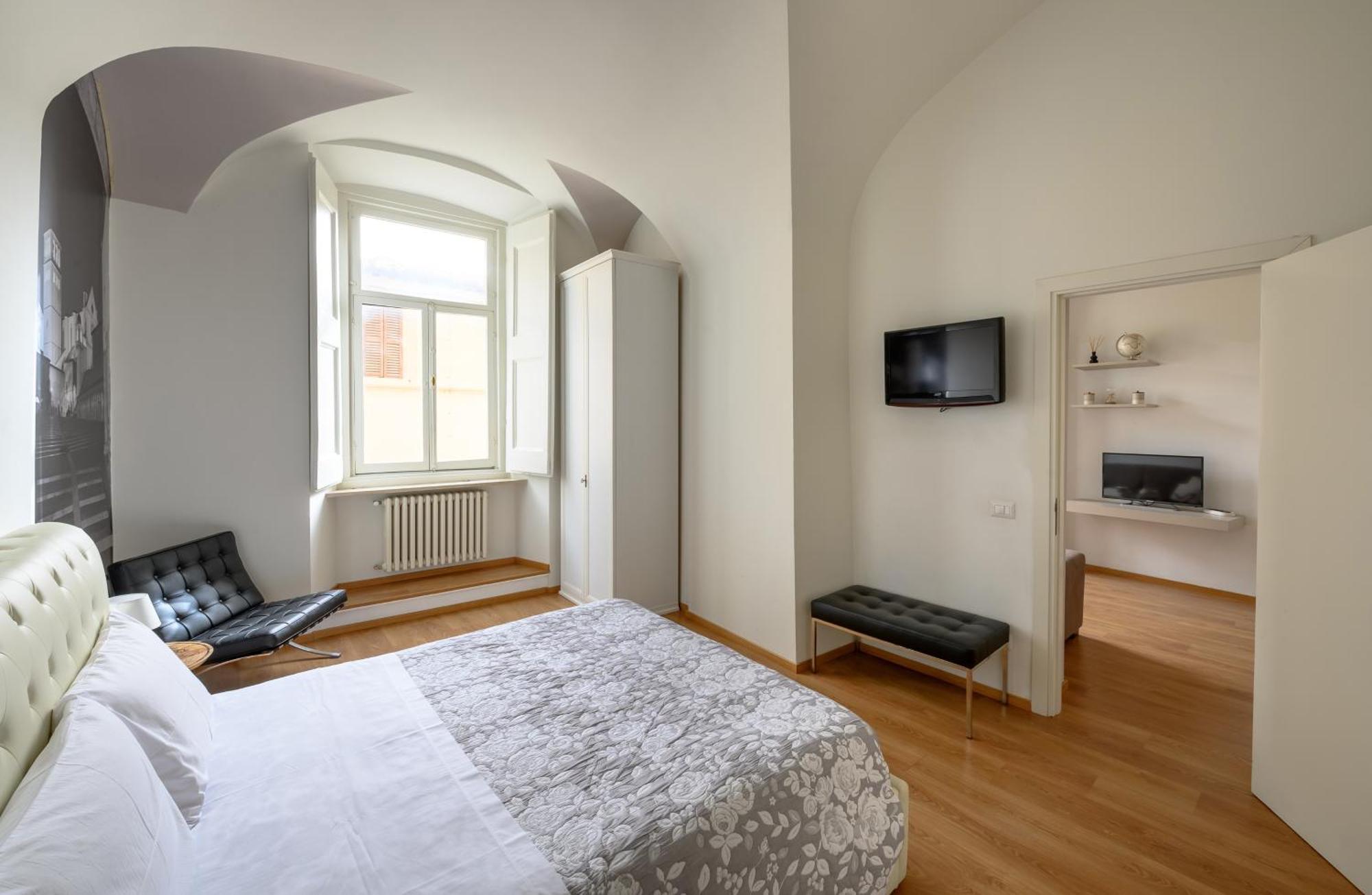 Apartment Via Giotto, 5 *